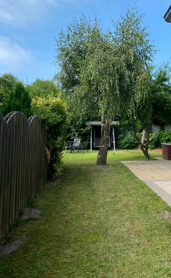 Domek Z Ogrodem Rowy  Dış mekan fotoğraf